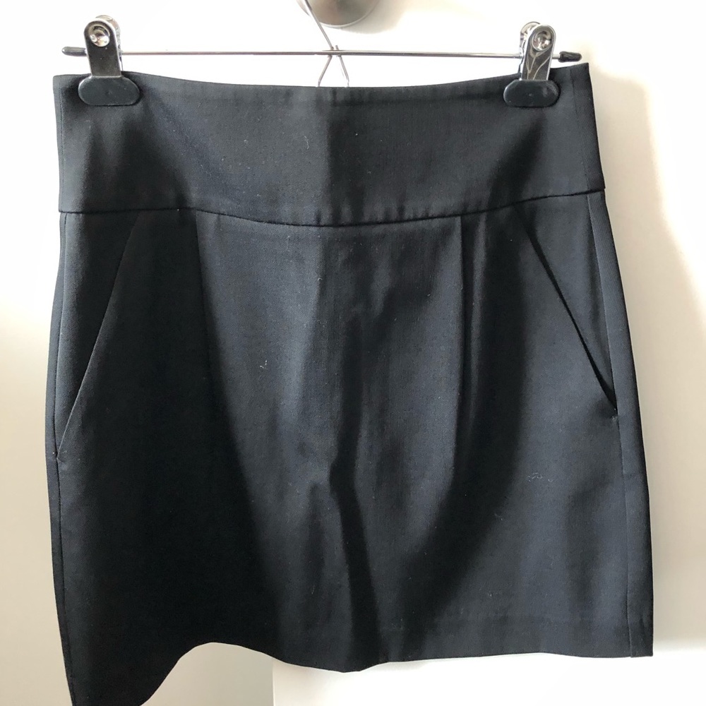 Theory mini skirt